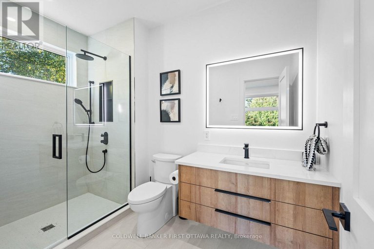 29027888/60-holborn-avenue/rideau-heightsashdalerideau-glen/ottawa/ontario/K2C3H1_27