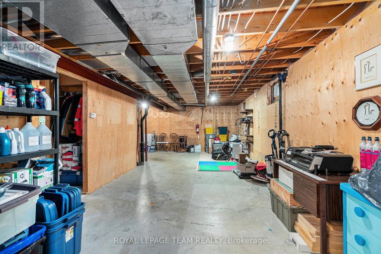 28451830/18-queenston-drive/richmond/ottawa/ontario/K0A2Z0_30