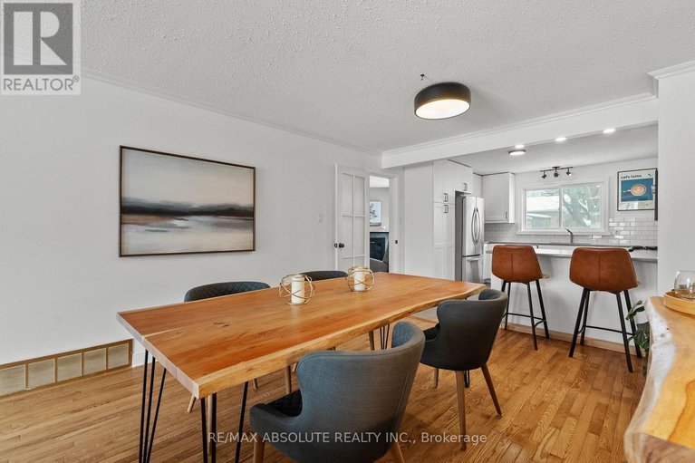 29316967/29-bentworth-crescent/craig-henrywoodvale/ottawa/ontario/K2G3X1_9