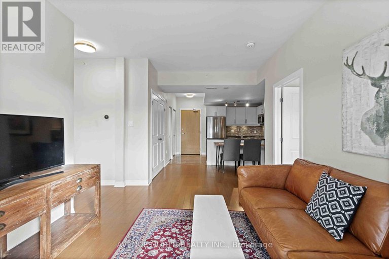 29336469/104-200-winterfell-private/hunt-club-park/ottawa/ontario/K1G4J1_14