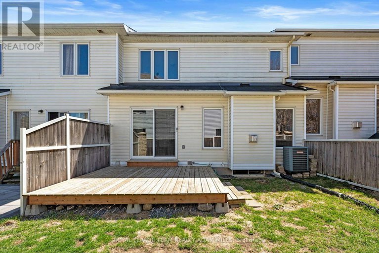 28250367/462-paul-metivier-drive/strandherd/ottawa/ontario/K2J0A8_30