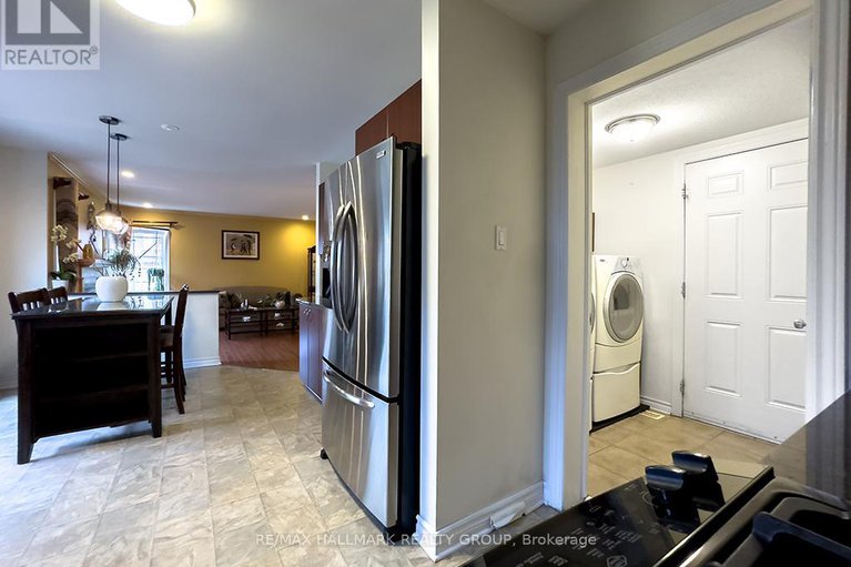 28285759/155-tapestry-drive/strandherd/ottawa/ontario/K2J0H4_15