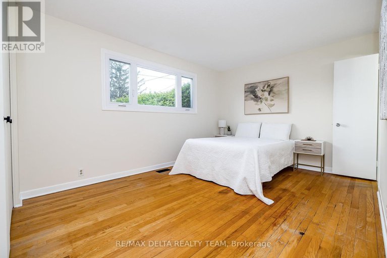 28234495/22-bedale-drive/crystal-beach/ottawa/ontario/K2H5M1_10