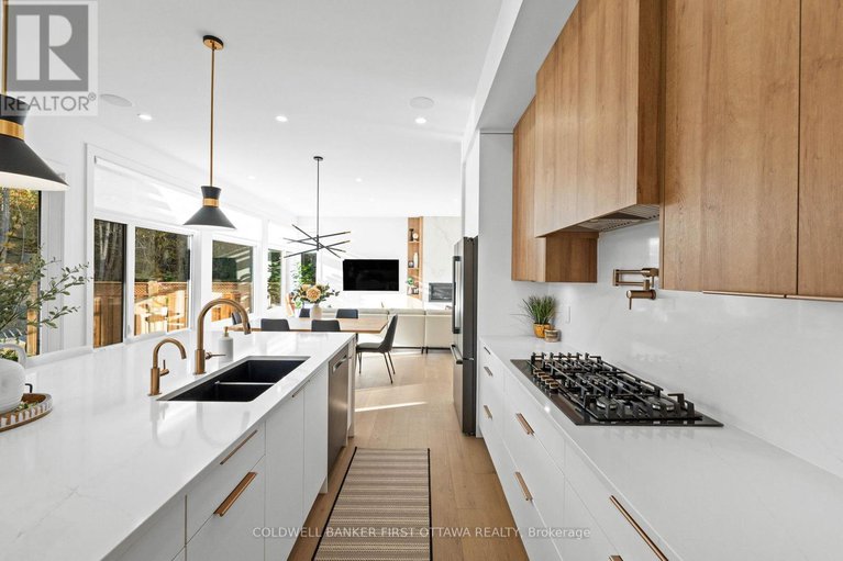 29027888/60-holborn-avenue/rideau-heightsashdalerideau-glen/ottawa/ontario/K2C3H1_12