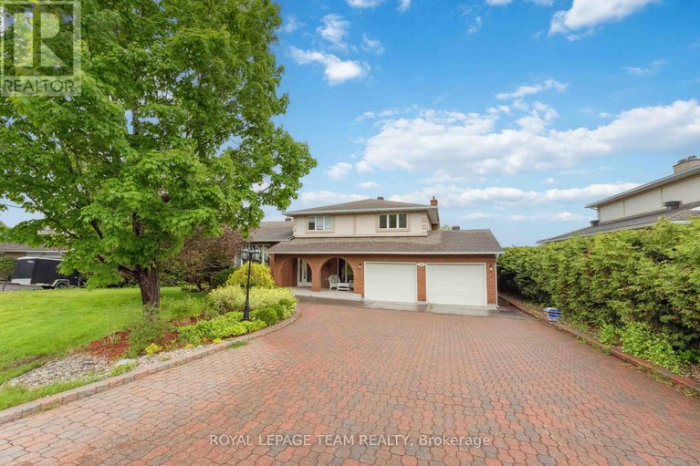 28358642/12-queen-anne-crescent/barrhaven-east/ottawa/ontario/K2C3H1_2