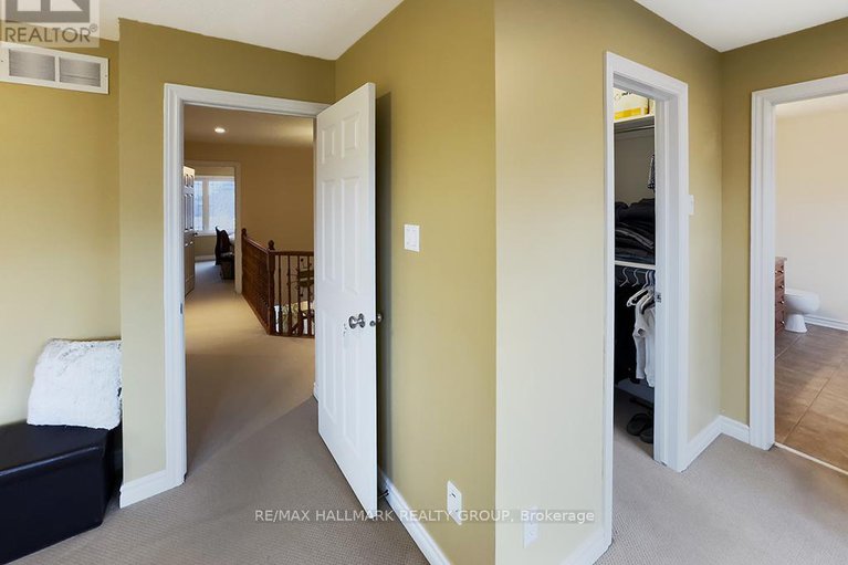 28285759/155-tapestry-drive/strandherd/ottawa/ontario/K2J0H4_24