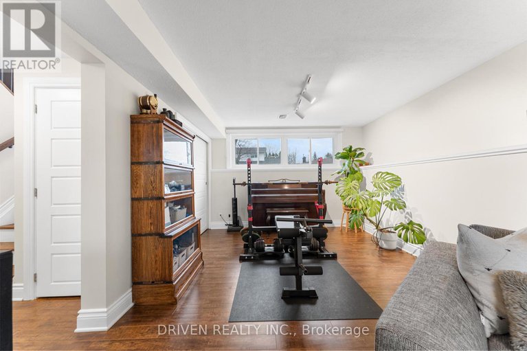 28218612/26-horner-drive/lakeview-park/ottawa/ontario/K2H5E7_14