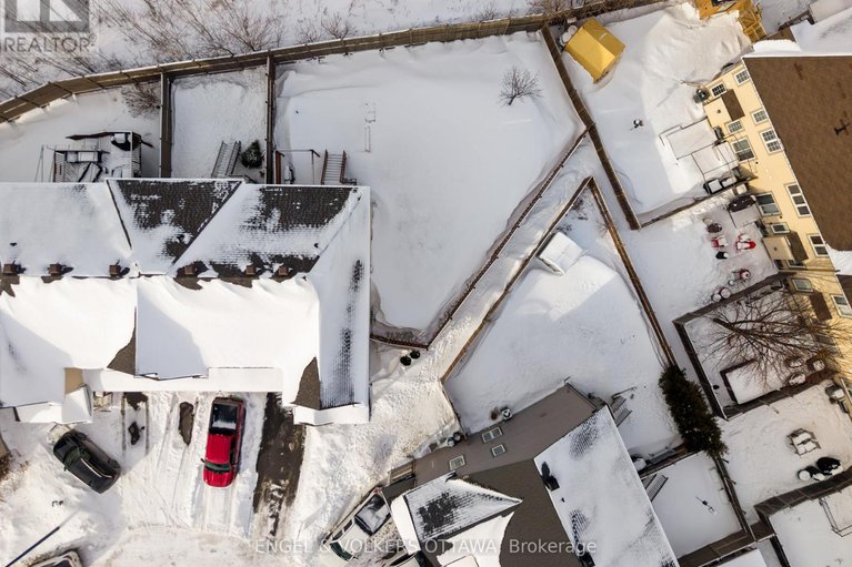 29278385/719-maloja-way/stittsville-north/ottawa/ontario/K2S0N6_36