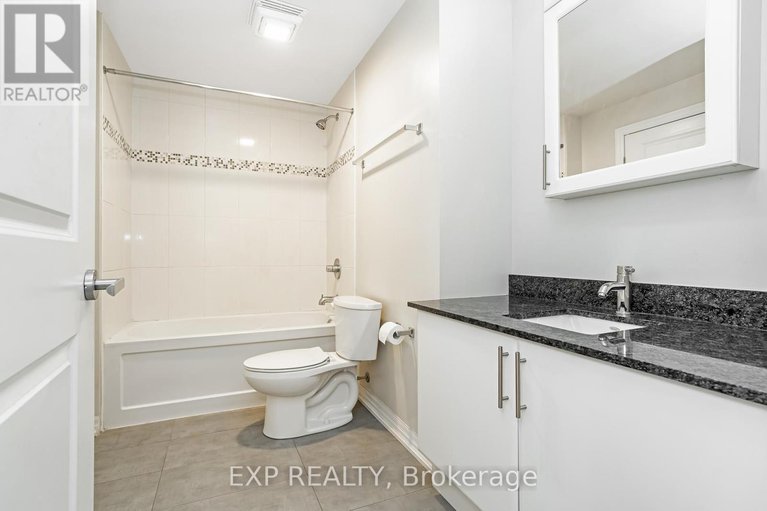 29320367/2606-242-rideau-street/sandy-hill/ottawa/ontario/K1N0B7_13