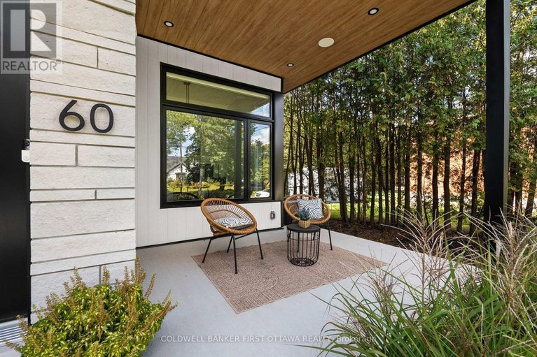 29027888/60-holborn-avenue/rideau-heightsashdalerideau-glen/ottawa/ontario/K2C3H1_3