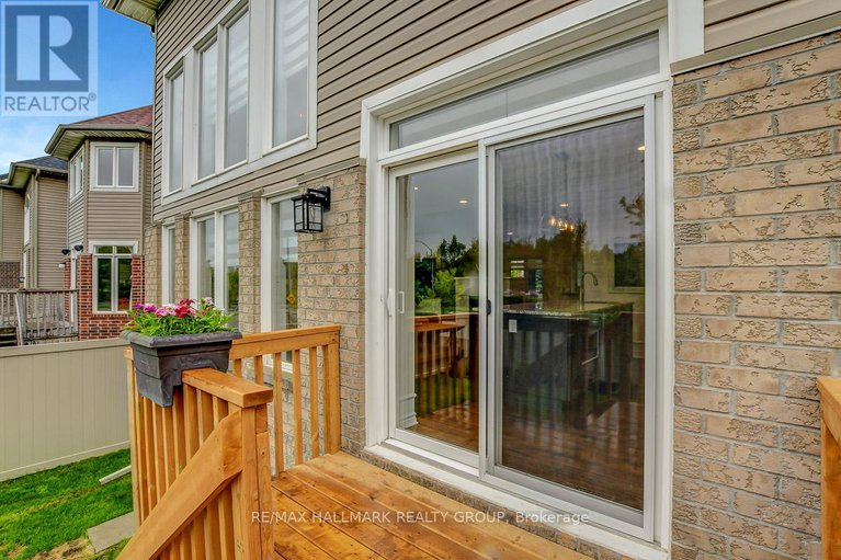 28357232/114-august-lily-crescent/riverside-southgloucester-glen/ottawa/ontario/K1V2A6_38