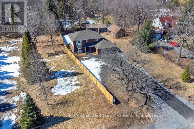 29286758/3440-woodroffe-avenue/hearts-desire/ottawa/ontario/K2J3Z8_50