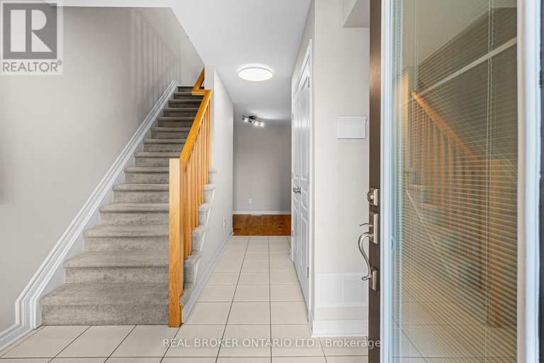 28449642/208-poplin-street/riverside-southgloucester-glen/ottawa/ontario/K4M0E2_3