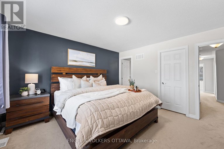 29278385/719-maloja-way/stittsville-north/ottawa/ontario/K2S0N6_27