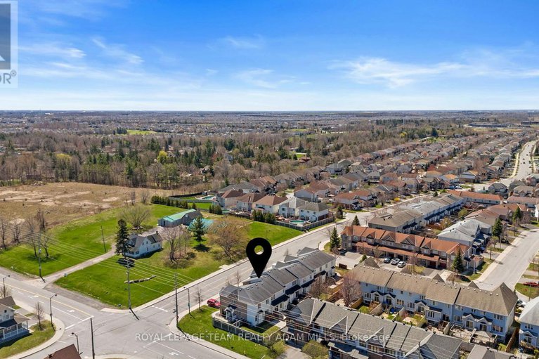 28250367/462-paul-metivier-drive/strandherd/ottawa/ontario/K2J0A8_38