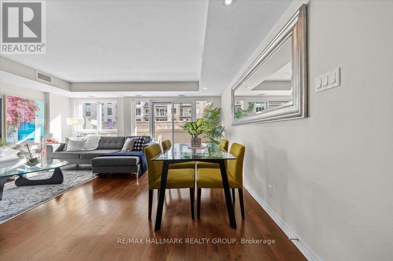 28473727/206-242-rideau-street/sandy-hill/ottawa/ontario/K1N0B7_13