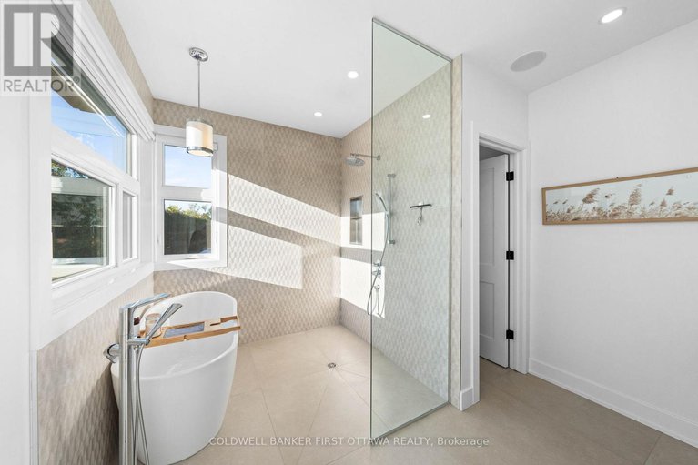 29027888/60-holborn-avenue/rideau-heightsashdalerideau-glen/ottawa/ontario/K2C3H1_19