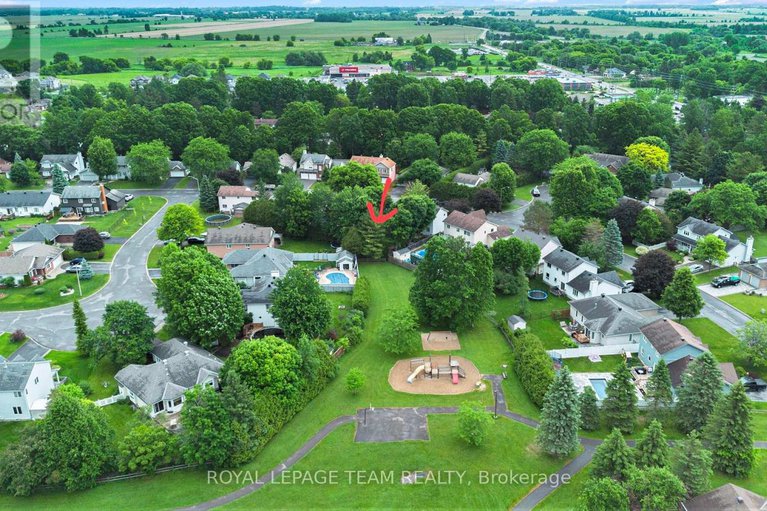 28451830/18-queenston-drive/richmond/ottawa/ontario/K0A2Z0_43