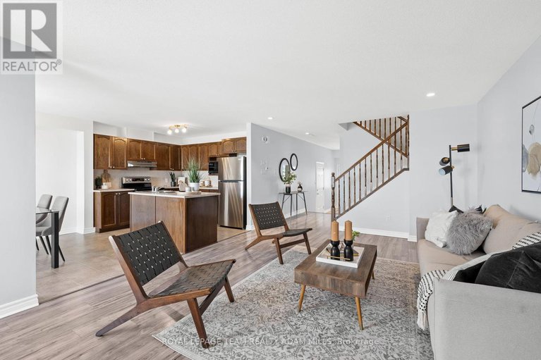 28250367/462-paul-metivier-drive/strandherd/ottawa/ontario/K2J0A8_9