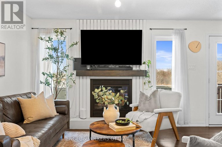 29278385/719-maloja-way/stittsville-north/ottawa/ontario/K2S0N6_12