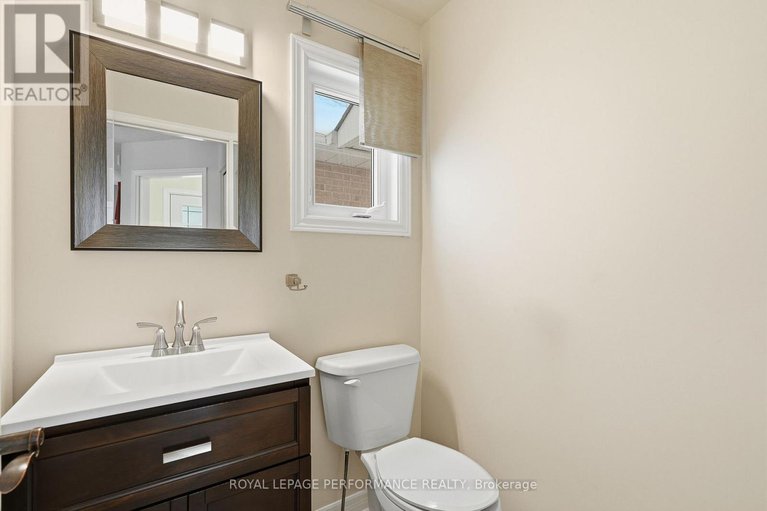 29335268/1853-sunland-drive/fallingbrookgardenway-south/ottawa/ontario/K4A3S8_9