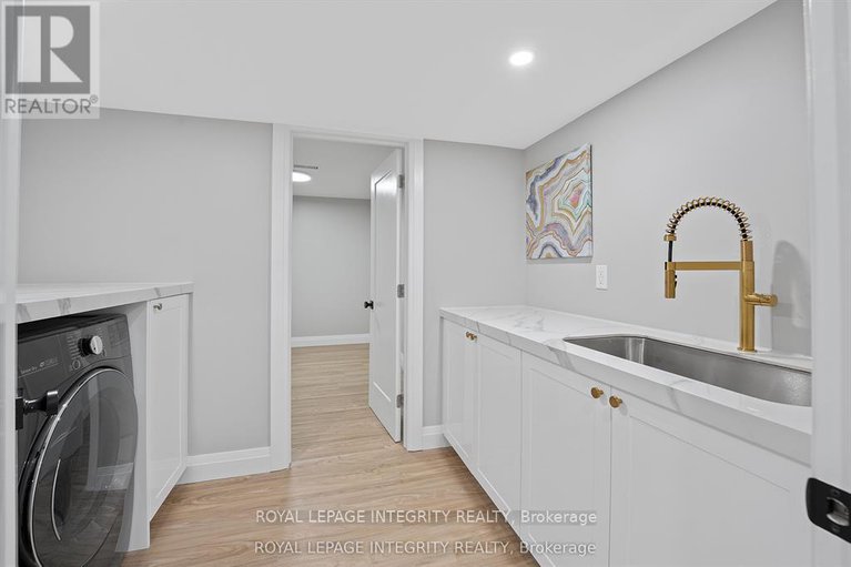 29286758/3440-woodroffe-avenue/hearts-desire/ottawa/ontario/K2J3Z8_42