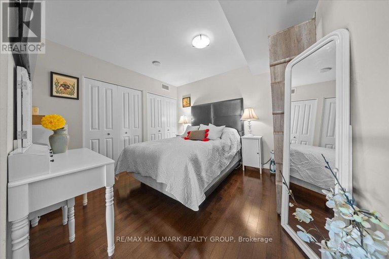 28473727/206-242-rideau-street/sandy-hill/ottawa/ontario/K1N0B7_16