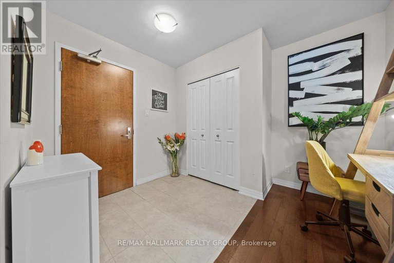 28473727/206-242-rideau-street/sandy-hill/ottawa/ontario/K1N0B7_3