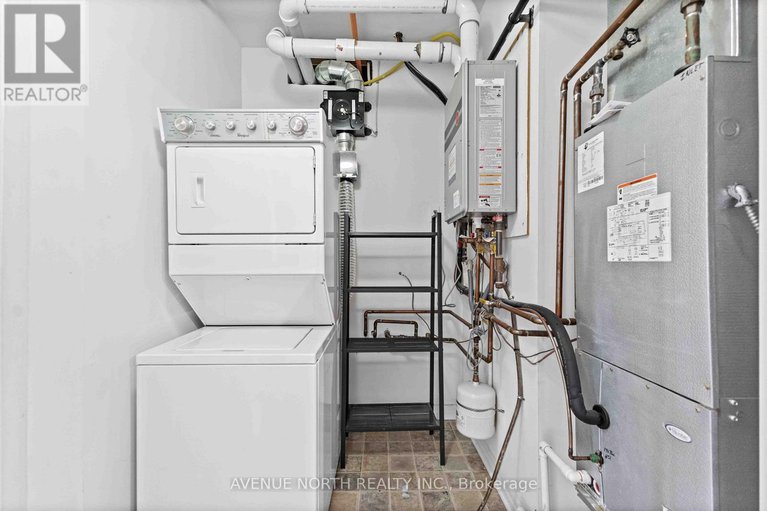 29336469/104-200-winterfell-private/hunt-club-park/ottawa/ontario/K1G4J1_25