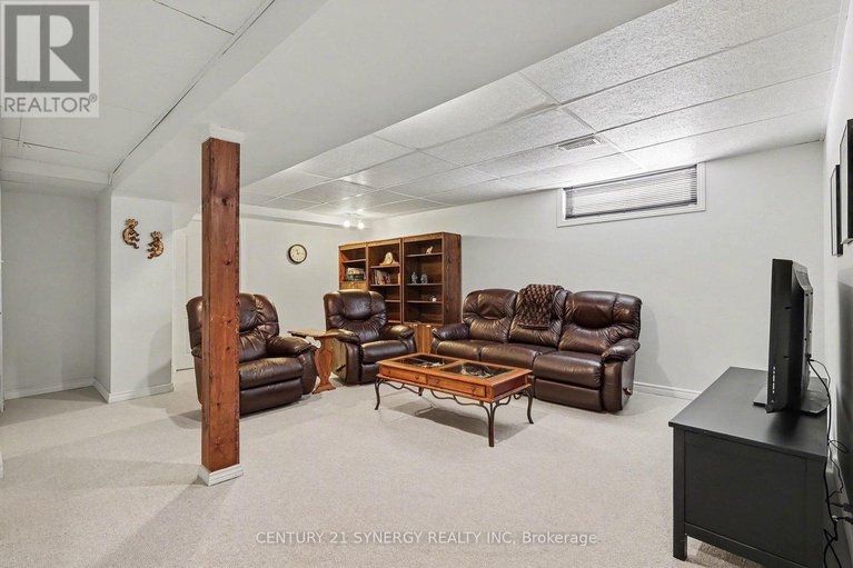 29328722/488-harrowsmith-way/fallingbrookgardenway-south/ottawa/ontario/K4A2Y9_32