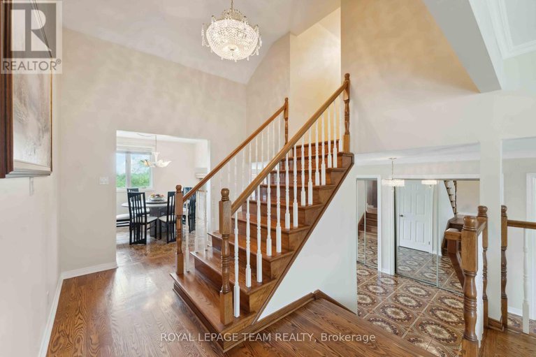 28358642/12-queen-anne-crescent/barrhaven-east/ottawa/ontario/K2C3H1_12