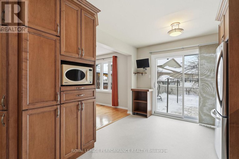 29335268/1853-sunland-drive/fallingbrookgardenway-south/ottawa/ontario/K4A3S8_6