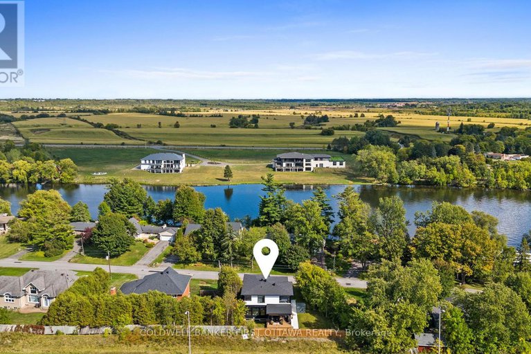 29027888/60-holborn-avenue/rideau-heightsashdalerideau-glen/ottawa/ontario/K2C3H1_40