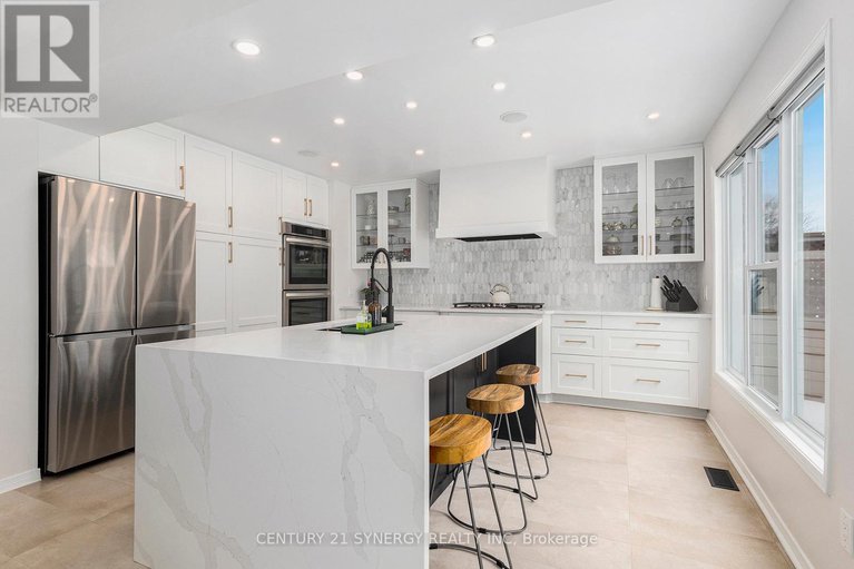 28209001/630-arc-en-ciel-street/fallingbrookgardenway-south/ottawa/ontario/K4A3H9_14