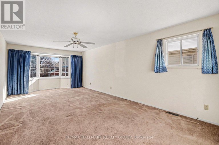 29311526/751-merkley-drive/fallingbrookpineridge/ottawa/ontario/K4A2T9_25