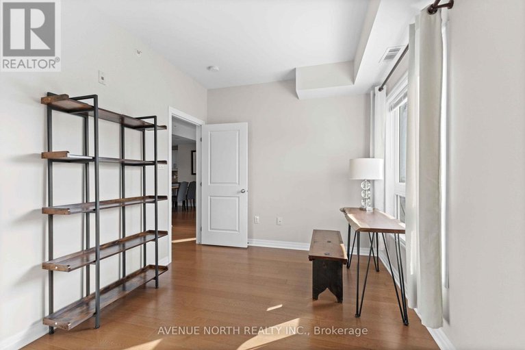 29336469/104-200-winterfell-private/hunt-club-park/ottawa/ontario/K1G4J1_23