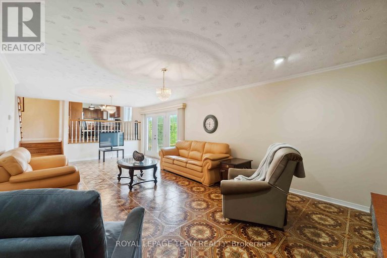 28358642/12-queen-anne-crescent/barrhaven-east/ottawa/ontario/K2C3H1_9