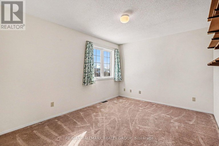 29311526/751-merkley-drive/fallingbrookpineridge/ottawa/ontario/K4A2T9_21