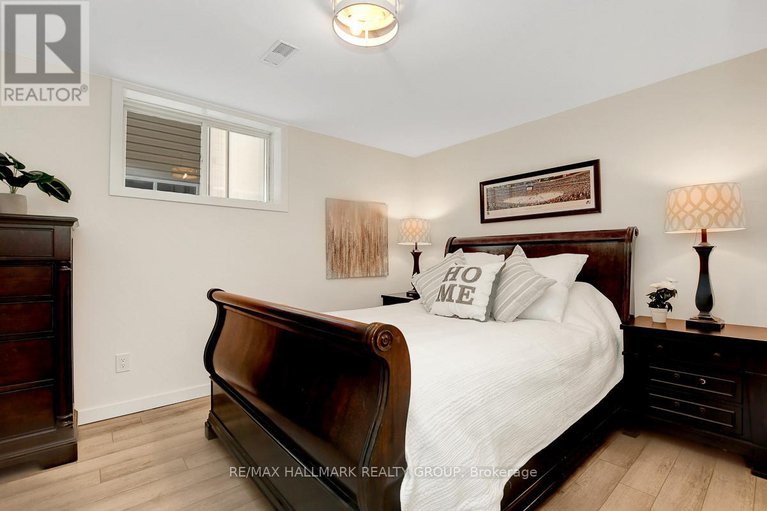 28357232/114-august-lily-crescent/riverside-southgloucester-glen/ottawa/ontario/K1V2A6_35
