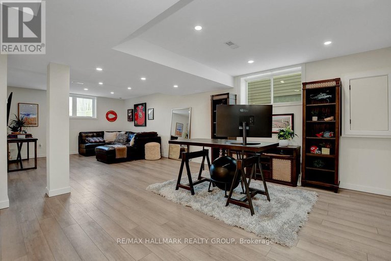 28357232/114-august-lily-crescent/riverside-southgloucester-glen/ottawa/ontario/K1V2A6_32