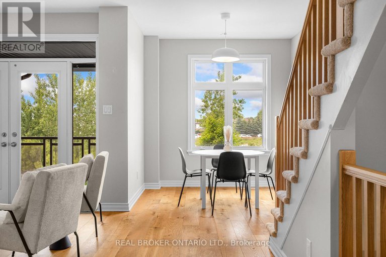 28449642/208-poplin-street/riverside-southgloucester-glen/ottawa/ontario/K4M0E2_28