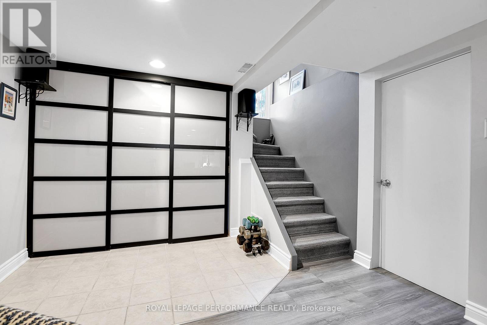 2239 Webster Avenue
