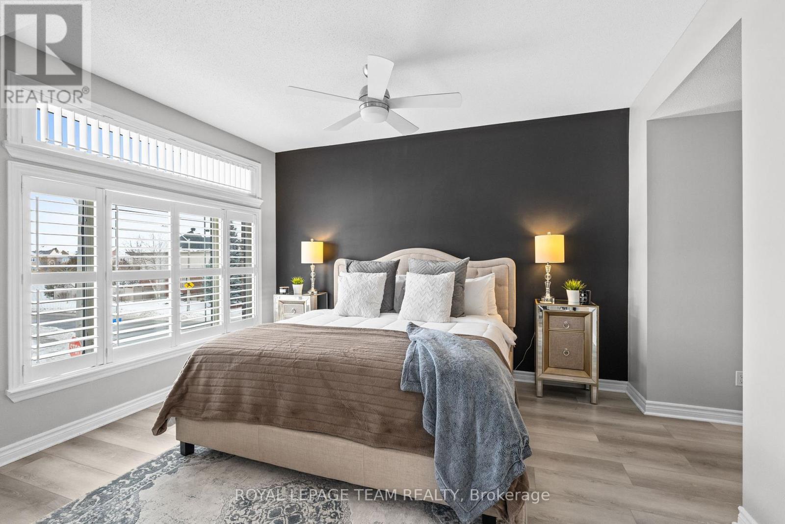 801 Bowercrest Crescent