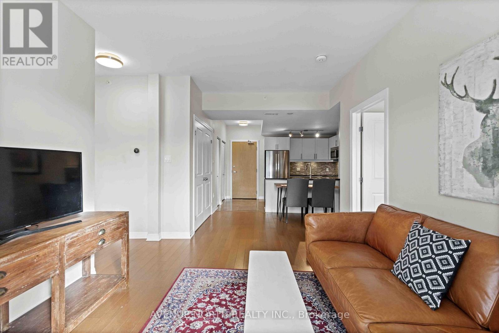 104 - 200 Winterfell Private