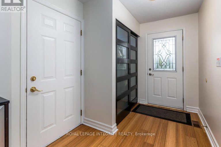 28790399/223-willow-creek-circle/strandherd/ottawa/ontario/K2G7B1_3