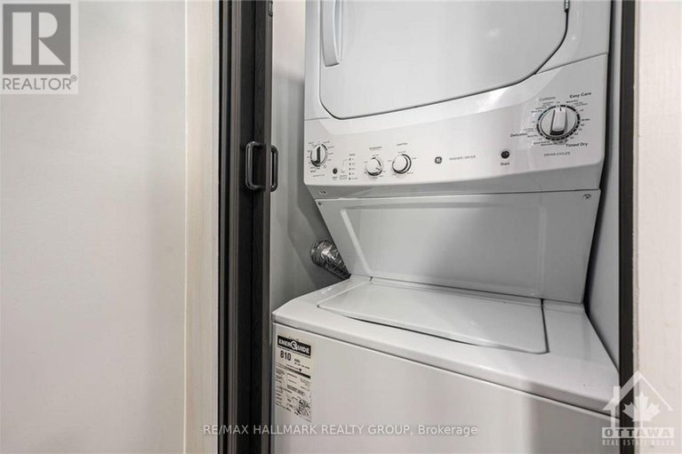 28603741/1680-fisher-avenue/borden-farmstewart-farmcarleton-heightsparkwood-hills/ottawa/ontario/K2C1X7_18