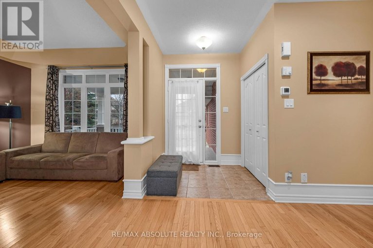 29624279/70-cedar-valley-drive/bridlewood/ottawa/ontario/K2M3A3_3