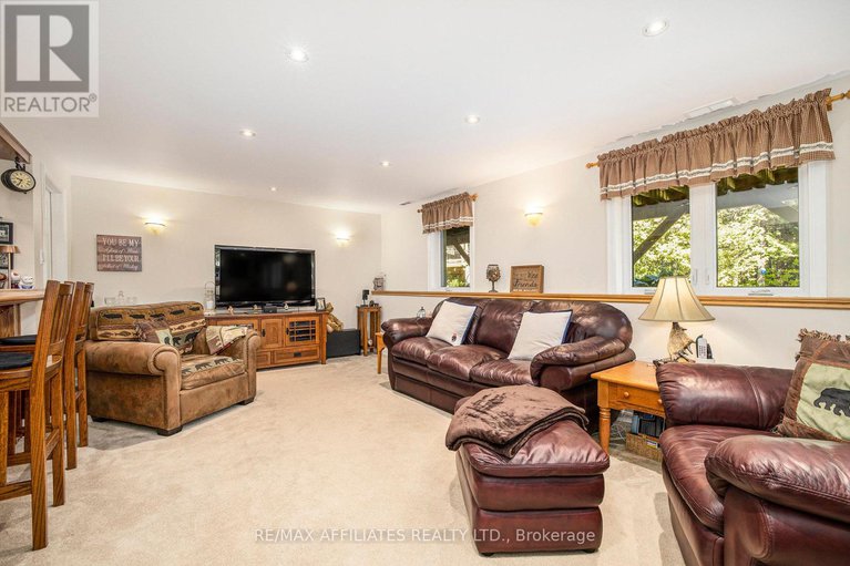 28652635/8185-jock-trail/goulbourn-twp-from-franktown-rdsouth-to-rideau/ottawa/ontario/K0A2Z0_31