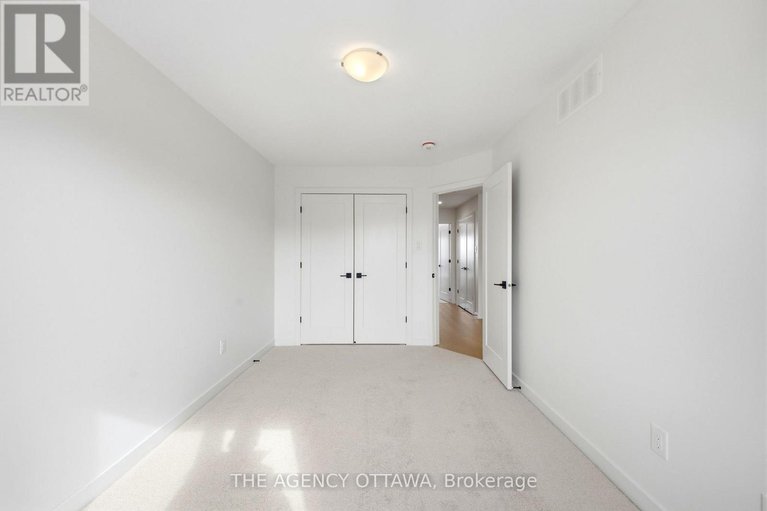 29454233/1146-cope-drive/stittsville-south/ottawa/ontario/K2S3C3_30