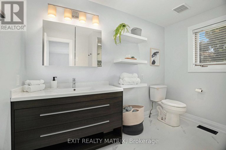 28425812/23-weybridge-drive/cedargrovefraserdale/ottawa/ontario/K2J4A1_30